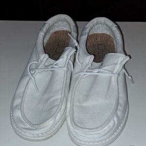 Mens Hey DUDES size 8/ Womens 10